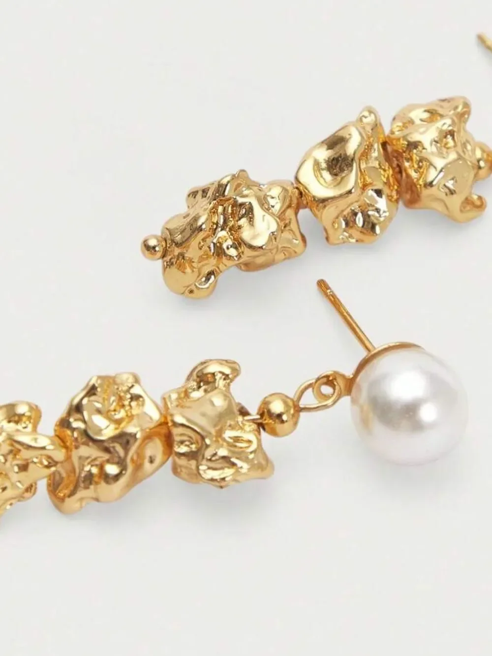 Pearl Drop Earrings S1417